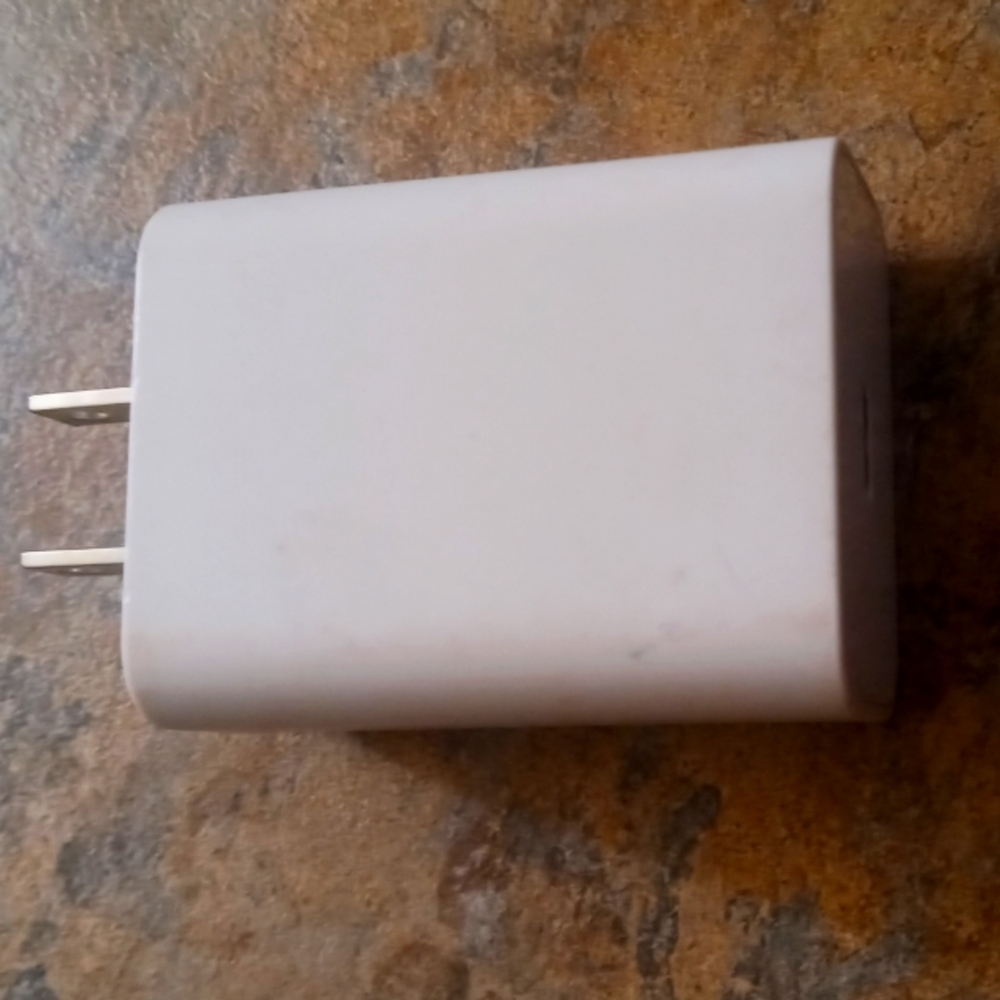 White USB Wall Charger Adapter - Compatible Cell Phone Accessory